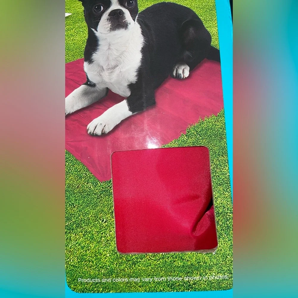 NWT UNIQUE PETZ - PET COOLING MAT REVERSIBLE 12 in X 16 in